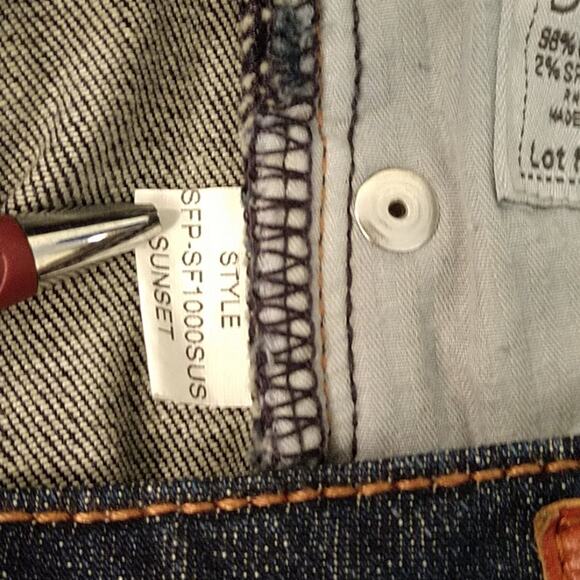 Dear John Denim Hybrid Skinny Bootcut size 31P in Sunset - Picture 8 of 8